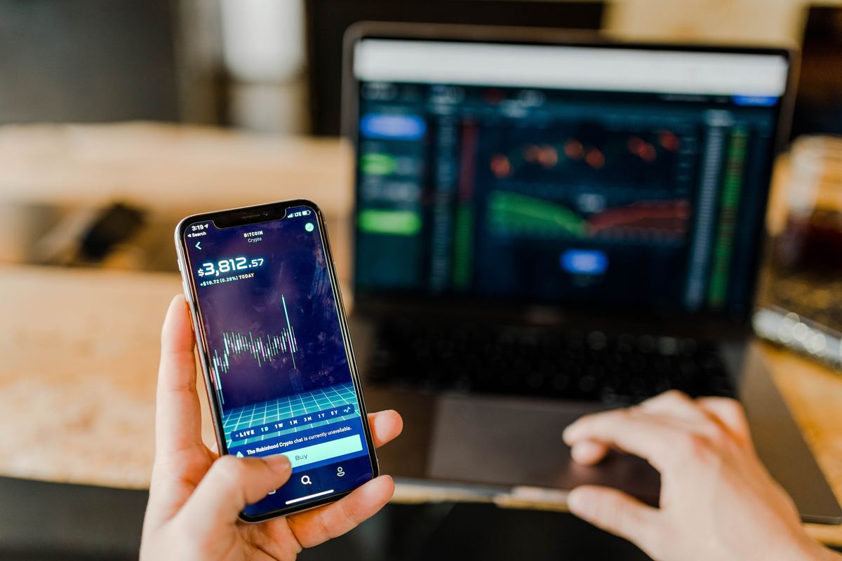 Inside Pitchbook’s Q3 Venture Capital Report